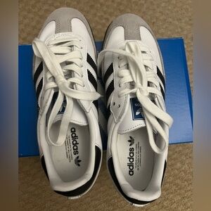 Adidas Samba OG Black and White Size Men’s 4.5 / Women’s 5.5
